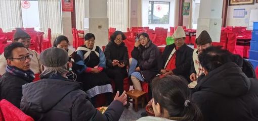 第23個(gè)國(guó)際母語日納西母語座談會(huì)上 我們用母語暢談母語文化